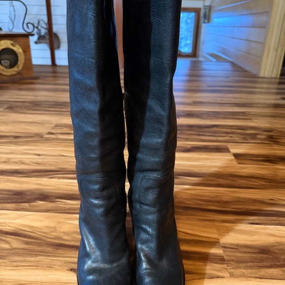 Frye Paige Wedge Black Leather Knee-high Boots Size 8.5M - Picture 4 of 6